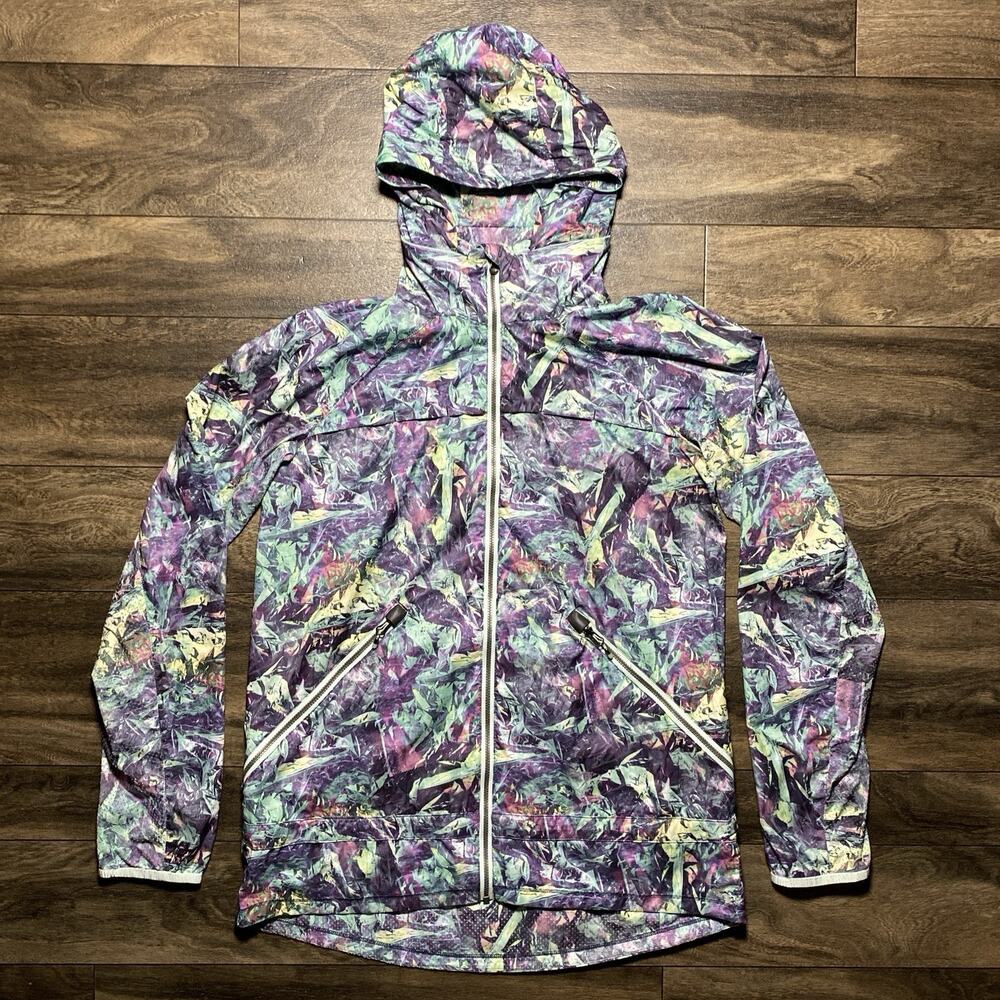 Lululemon Miss Misty II Jacket Women's 6 Iridescent Multi Rain Packable EUC